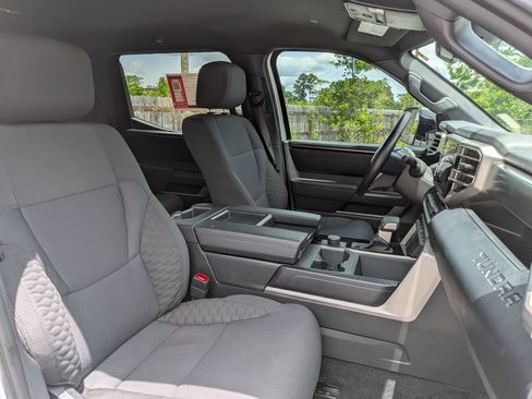 Used 2026 Toyota Tundra SR5 w/ SR5 Convenience Package RWD image 30