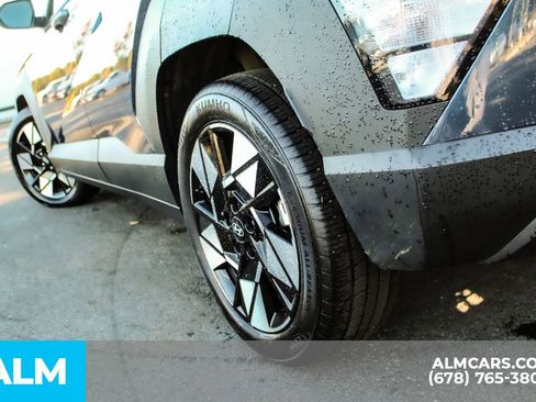 Used 2025 Hyundai Kona SEL image 15