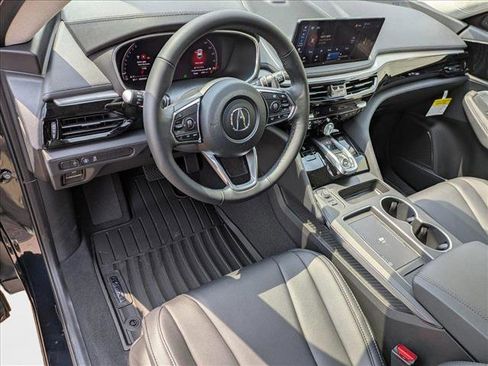 New 2025 Acura MDX SH-AWD image 3