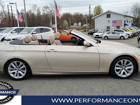 Used 2013 BMW 328i Convertible image 2