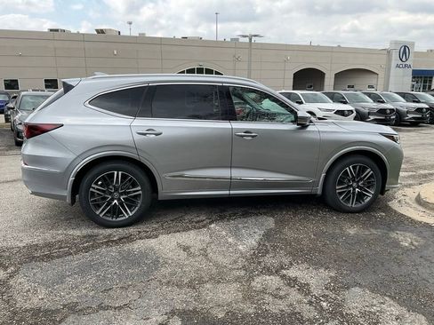 New 2026 Acura MDX w/ Advance Package AWD/4WD image 6