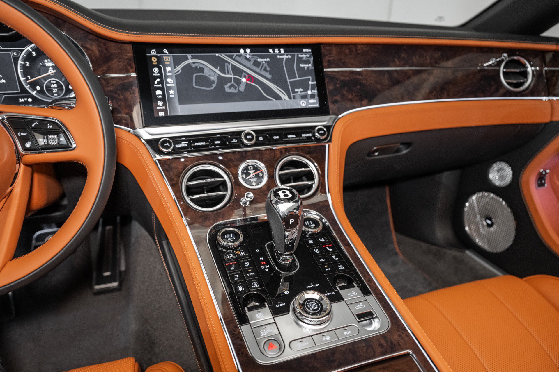 Used 2024 Bentley Continental GT V8 AWD/4WD image 26