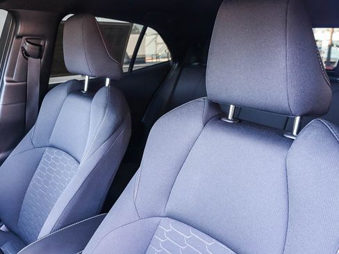 Used 2025 Toyota Corolla SE image 22