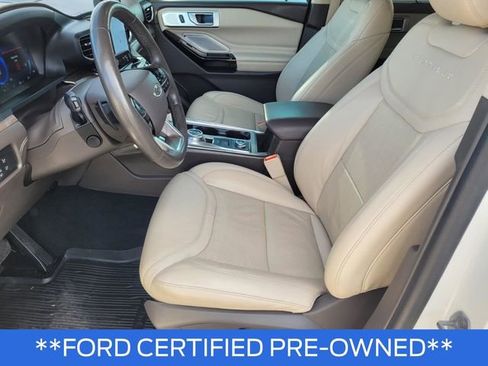 Certified 2021 Ford Explorer Platinum w/ Equipment Group 601A image 15