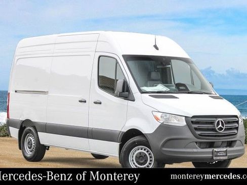 New 2025 Mercedes-Benz Sprinter 2500 image 1