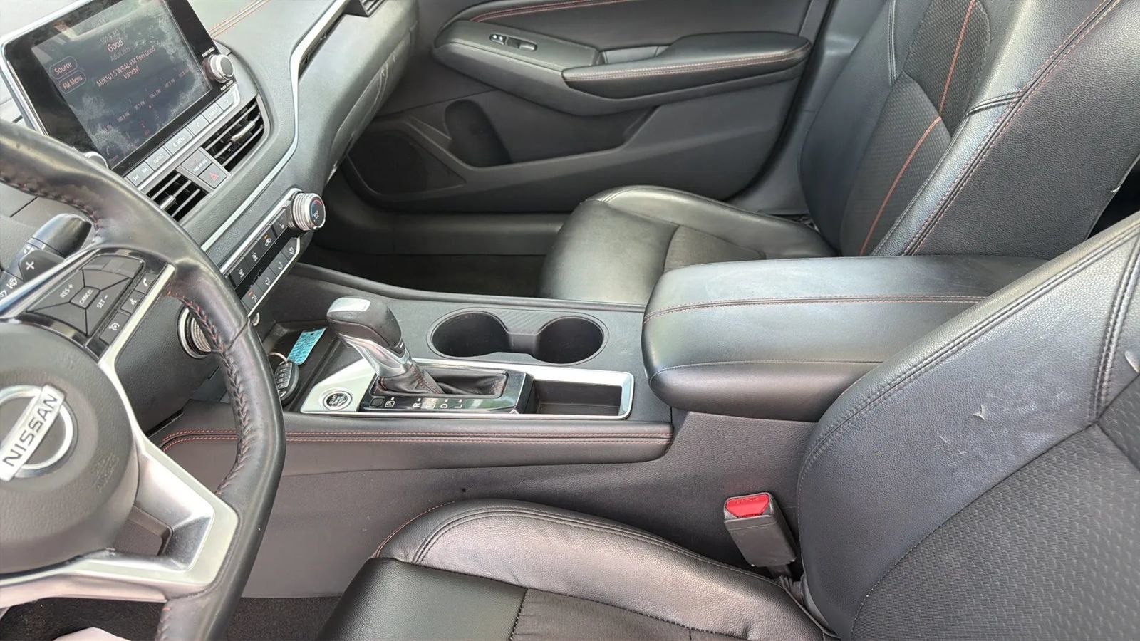 Used 2019 Nissan Altima 2.5 SR w/ SR Premium Package FWD image 12