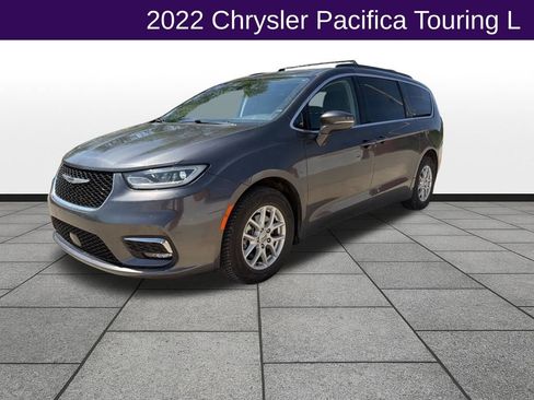 Used 2022 Chrysler Pacifica Touring-L image 1