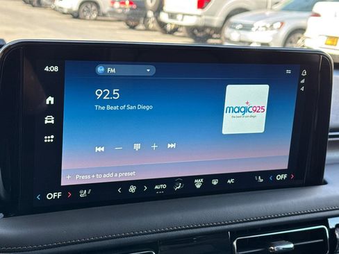 New 2025 Lincoln Aviator Reserve w/ Luxury Package RWD image 18