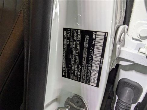 Certified 2022 Mercedes-Benz GLB 250 image 27