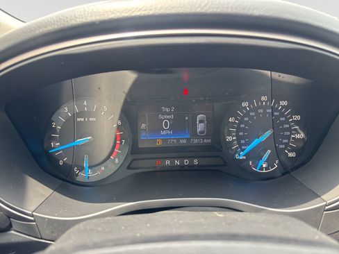 Used 2017 Ford Fusion SE FWD image 23