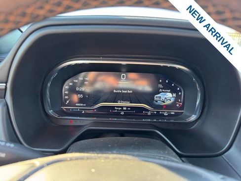 Used 2024 GMC Yukon XL AT4 w/ AT4 Premium Plus Package image 24