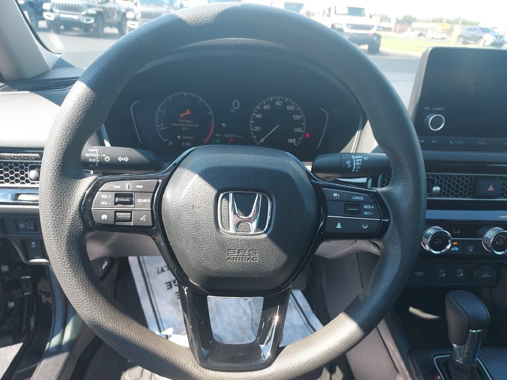 Used 2025 Honda Civic LX image 21