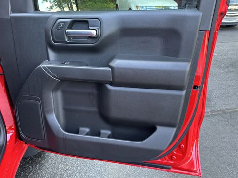 New 2025 Chevrolet Silverado 1500 Custom image 13