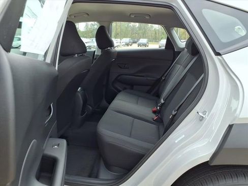 New 2026 Hyundai Kona SE image 15