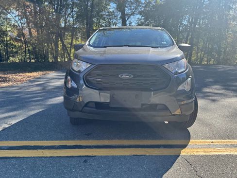 Used 2018 Ford EcoSport S image 14