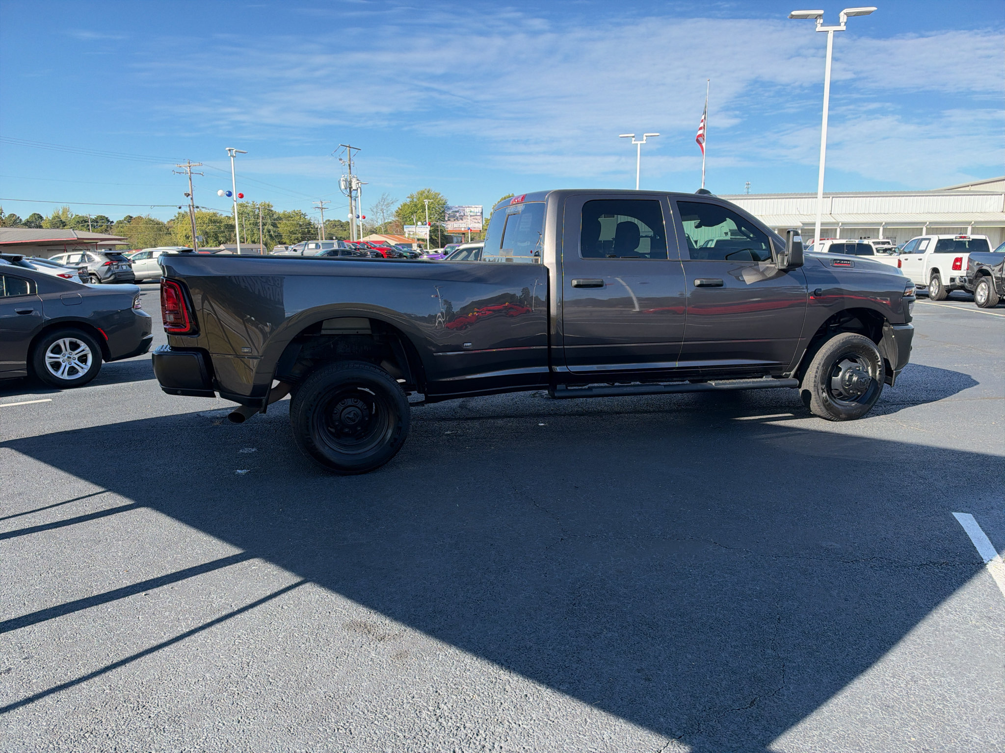 Used 2026 RAM 3500 Tradesman AWD/4WD image 4