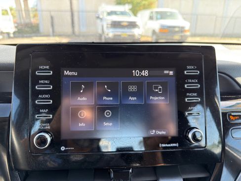 Used 2024 Toyota Camry SE image 33