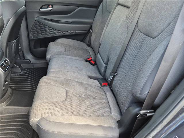 Used 2023 Hyundai Santa Fe SEL FWD image 18