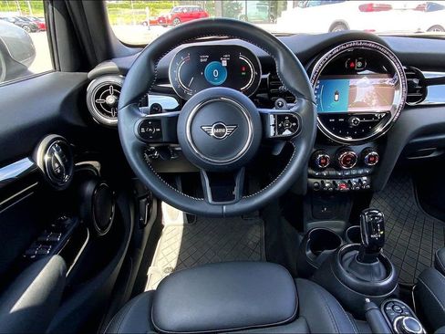 Certified 2023 MINI Cooper S image 6