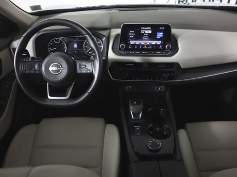 Used 2023 Nissan Rogue SV w/ SV Premium B Package image 24