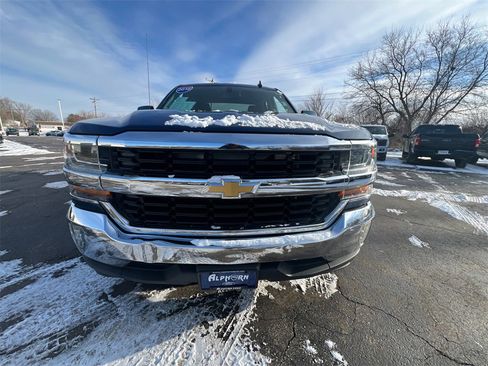 Used 2016 Chevrolet Silverado 1500 LT w/ All Star Edition image 35