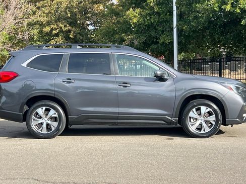 Used 2024 Subaru Ascent Premium w/ Convenience Package AWD/4WD image 3