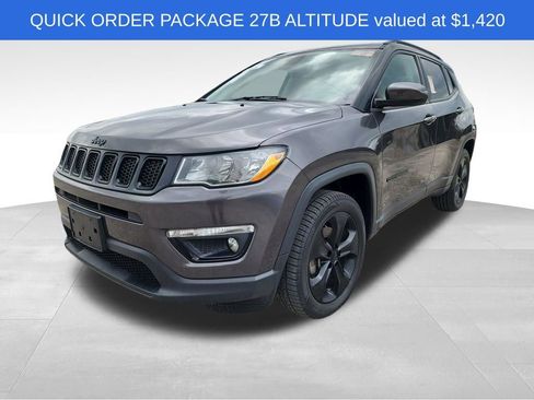Used 2019 Jeep Compass Altitude image 3