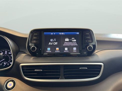 Used 2019 Hyundai Tucson Sport FWD image 18