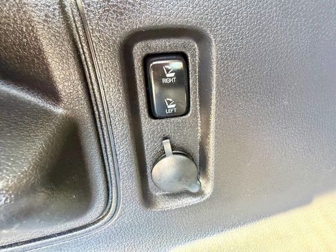 Used 2013 Ford Edge SEL AWD/4WD image 20