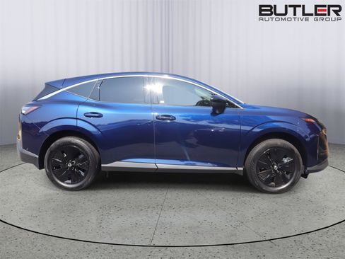 Used 2025 Nissan Murano SV AWD/4WD image 8