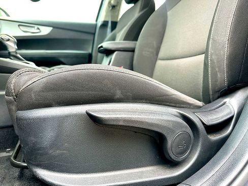 Used 2023 Kia Forte LXS image 14