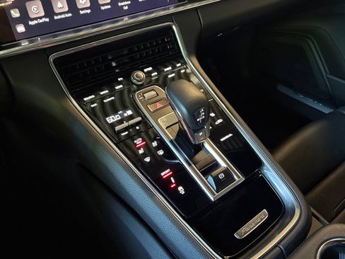 Used 2023 Porsche Panamera 4S AWD/4WD image 31
