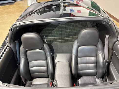 Used 2008 Chevrolet Corvette Coupe w/ Preferred Equipment Group RWD image 16