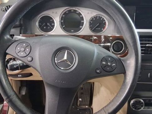 Used 2011 Mercedes-Benz GLK 350 2WD image 13