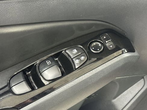 Used 2023 Nissan Altima 2.5 SV image 19