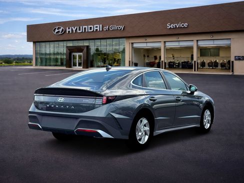 New 2026 Hyundai Sonata SE FWD image 7