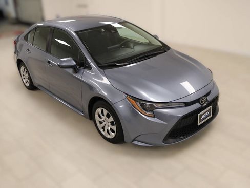 Used 2022 Toyota Corolla LE image 76