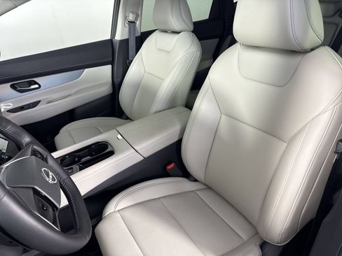 Used 2025 Nissan Murano SL AWD/4WD image 20