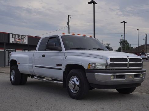 Used 2002 Dodge Ram 3500 Truck 2WD Quad Cab image 9