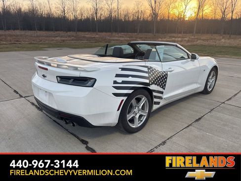 Used 2018 Chevrolet Camaro LT image 6
