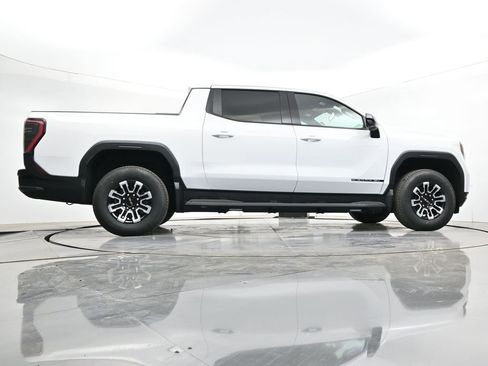 New 2026 GMC Sierra EV Elevation image 29