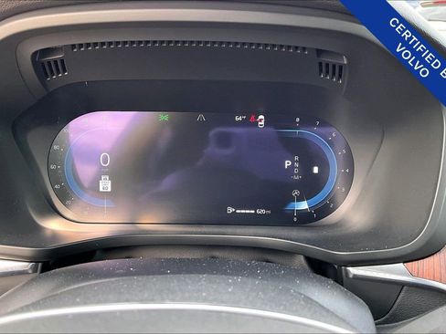 Certified 2023 Volvo XC60 B5 Plus w/ Protection Package Premier image 28