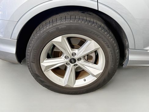 Used 2024 Audi Q7 2.0T Premium Plus AWD/4WD image 33