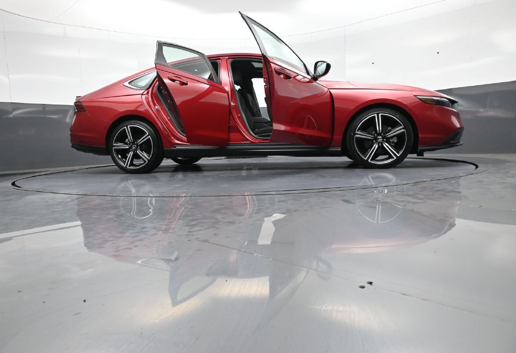 Certified 2025 Honda Accord Sport image 48