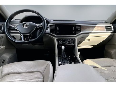 Used 2019 Volkswagen Atlas SEL Premium AWD/4WD image 7