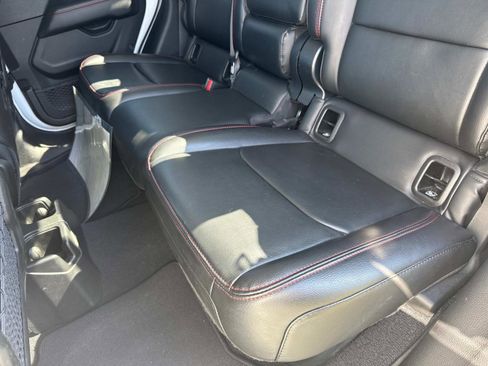 Used 2023 Jeep Gladiator Rubicon w/ LED Lighting Group image 14