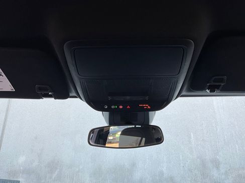 Used 2025 Chevrolet Equinox LT image 15