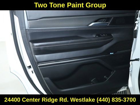 Used 2022 Jeep Grand Wagoneer Series II image 13