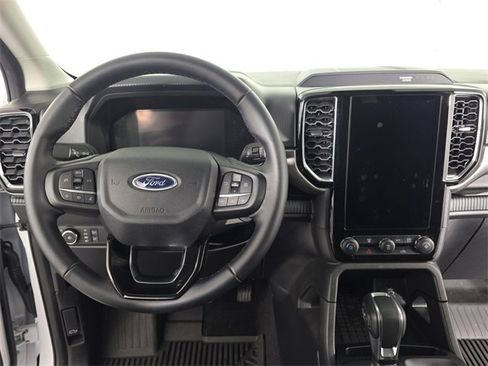Used 2024 Ford Ranger XLT image 12