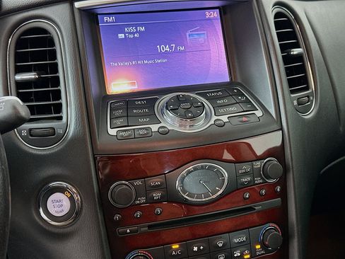 Used 2017 INFINITI QX50 AWD w/ Technology Package image 21